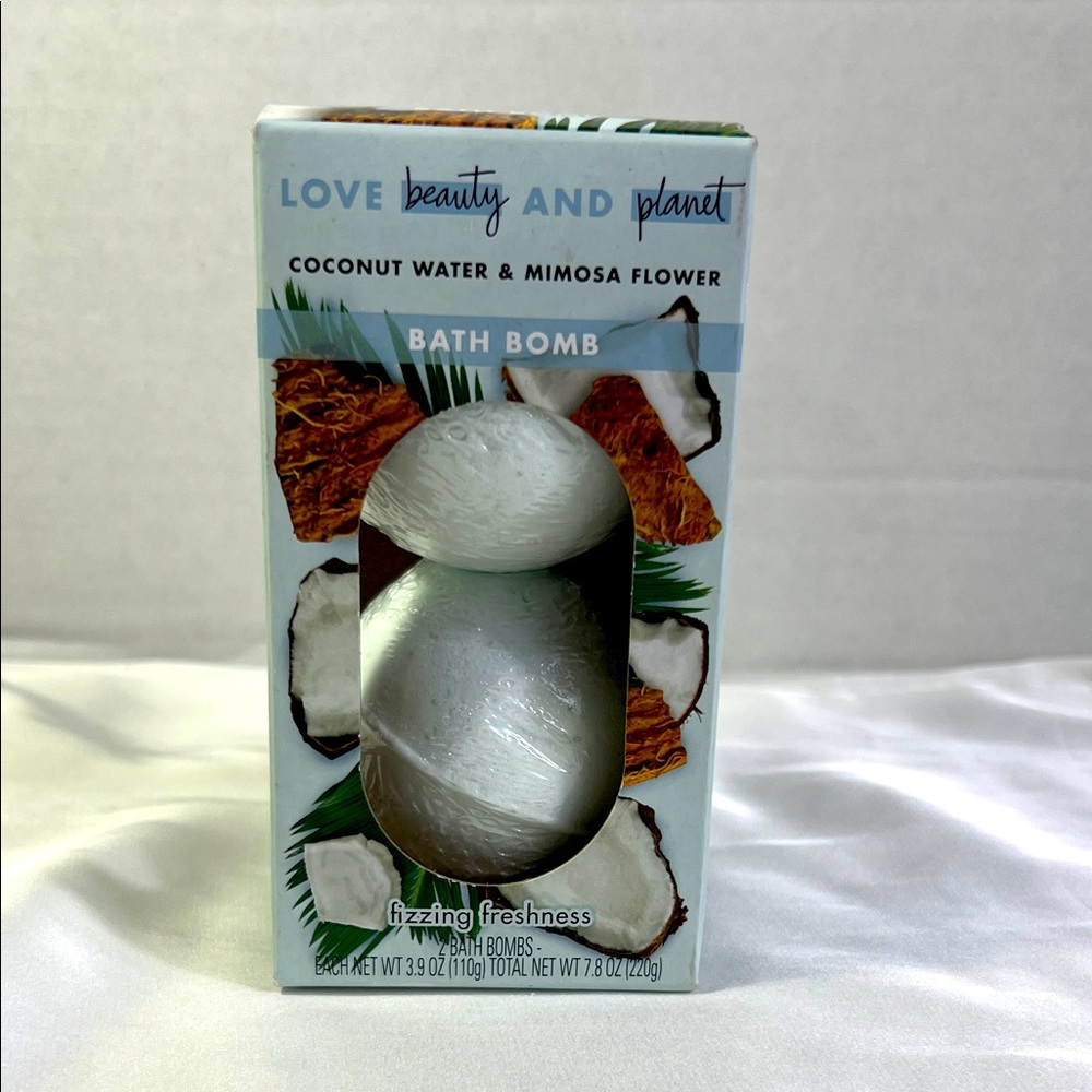Love beauty and Plant Coconut‎ Water & Mimosa Flower Bath Bomb Fizzing Freshness